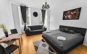 Elegant Three-Bedroom Suite