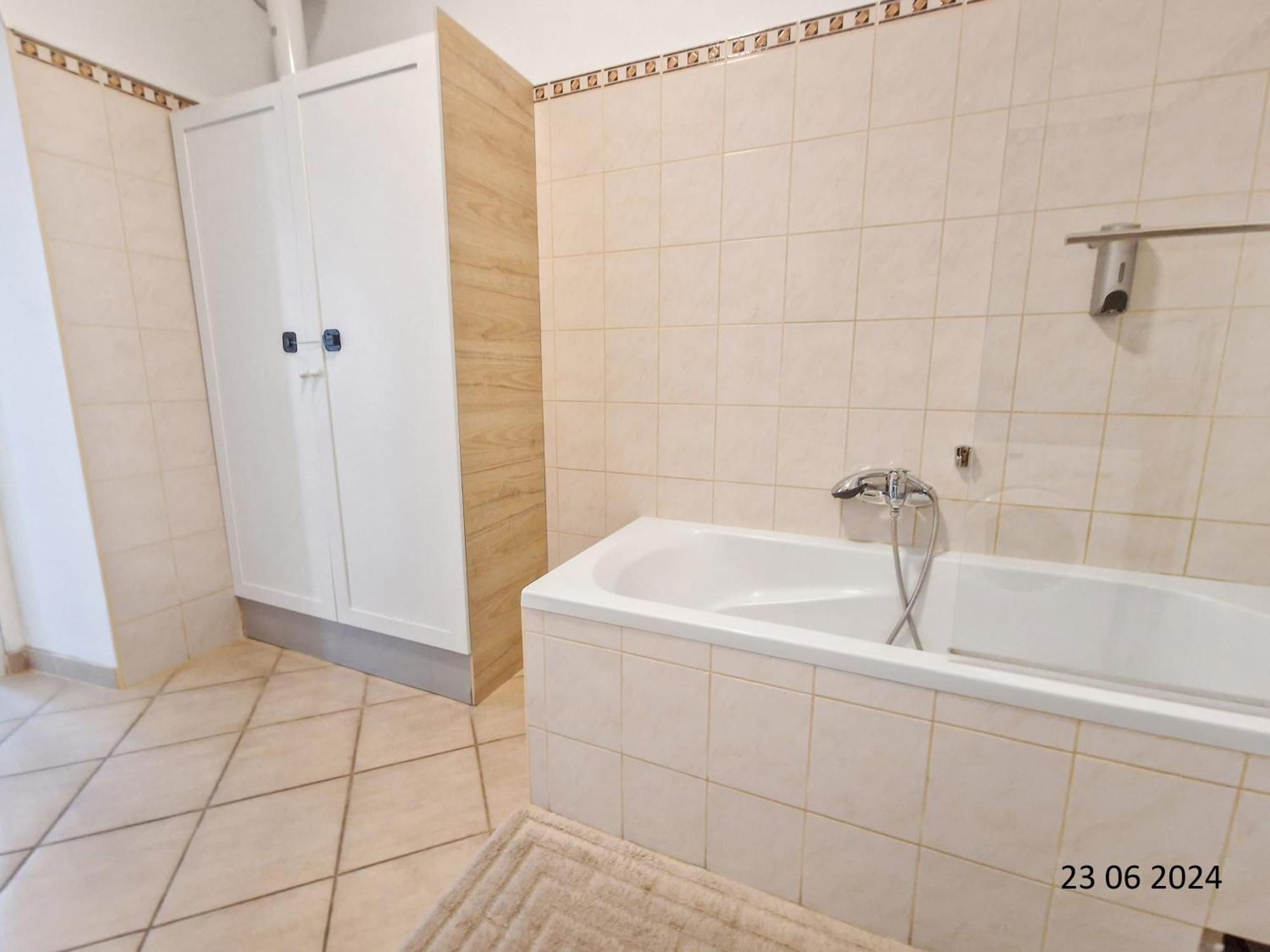 Elegant Three-Bedroom Suite Vídeň Exteriér fotografie